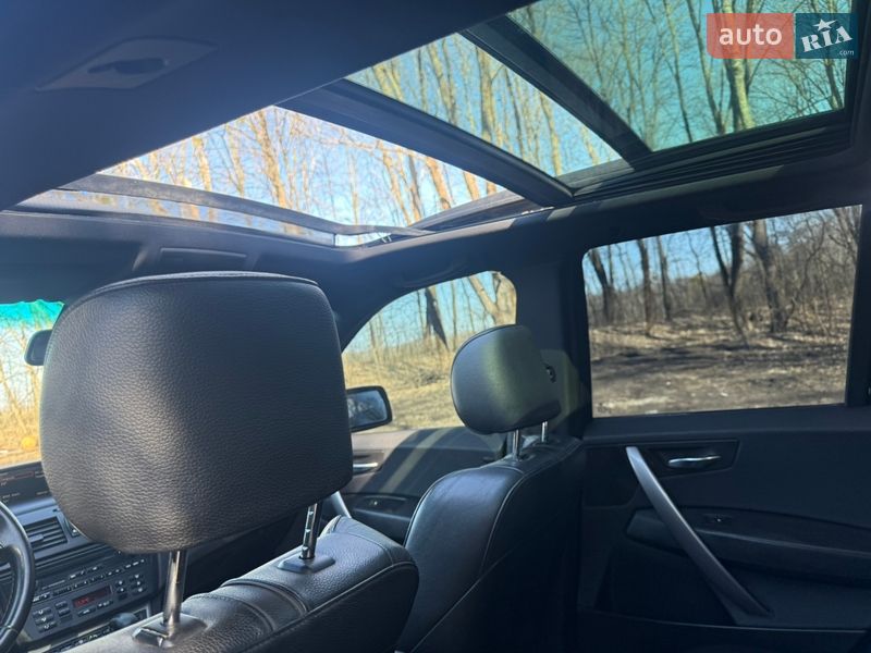 Внедорожник / Кроссовер BMW X3 2004 в Богодухове