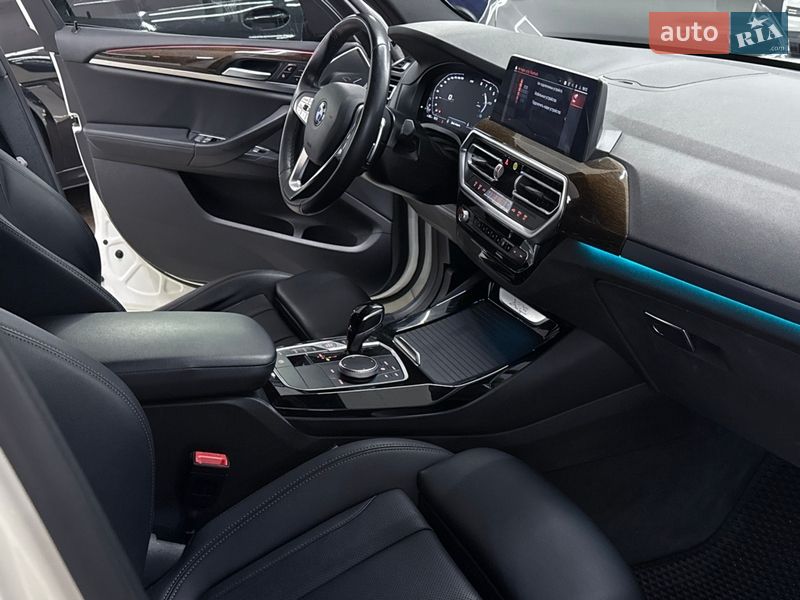 Внедорожник / Кроссовер BMW X3 2023 в Николаеве