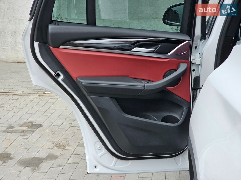 Внедорожник / Кроссовер BMW X3 2022 в Киеве