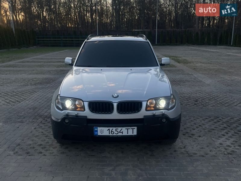 Позашляховик / Кросовер BMW X3 2004 в Харкові