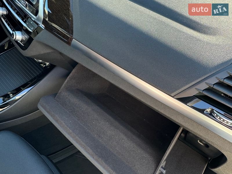 Позашляховик / Кросовер BMW X3 2018 в Києві фото 12 Позашляховик / Кросовер BMW X3 2018 в Києві