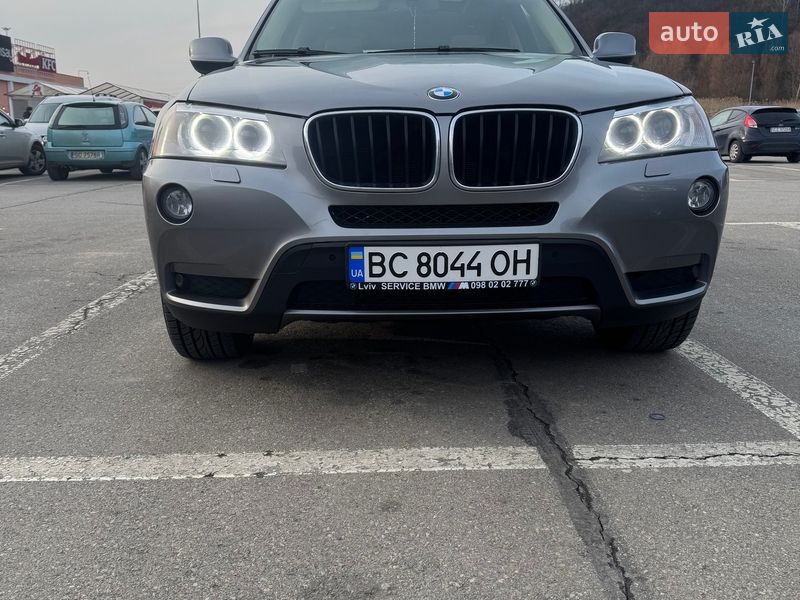 BMW X3 2011