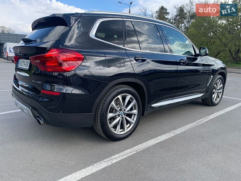Внедорожник / Кроссовер BMW X3 2018 в Киеве