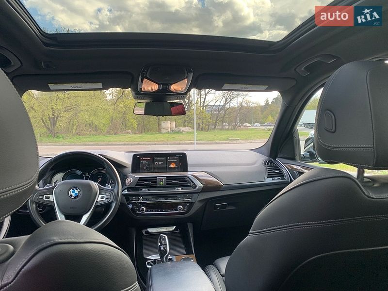 Внедорожник / Кроссовер BMW X3 2018 в Киеве