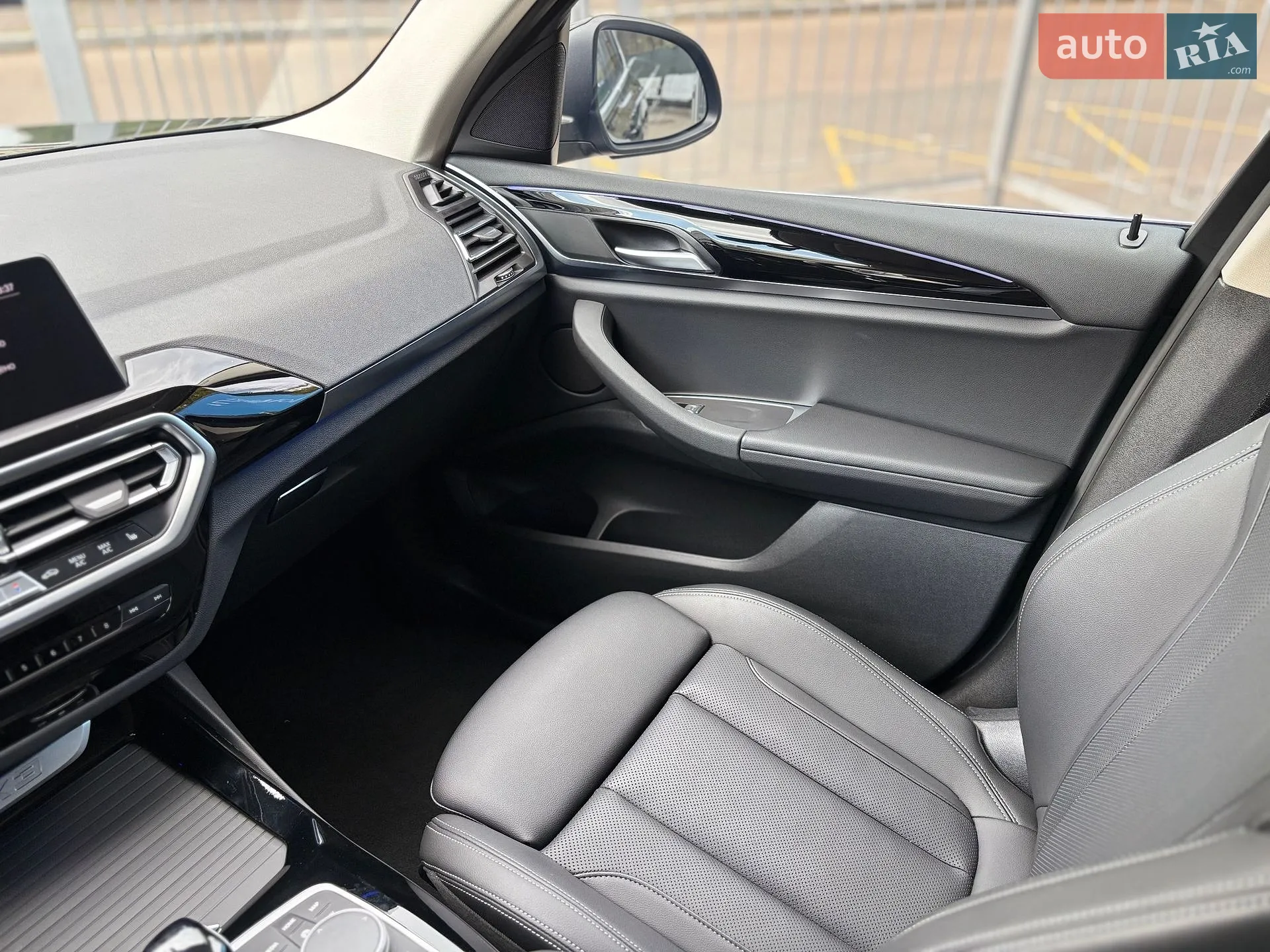 2022 BMW X3 - мініатюра 39