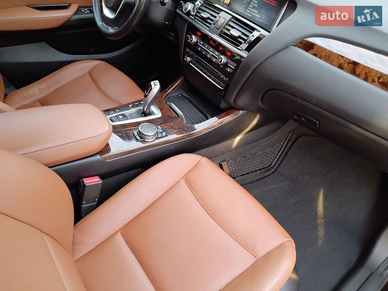 Внедорожник / Кроссовер BMW X3 2015 в Лохвице