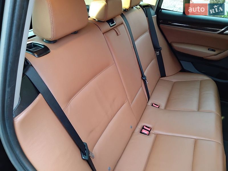 Внедорожник / Кроссовер BMW X3 2015 в Лохвице
