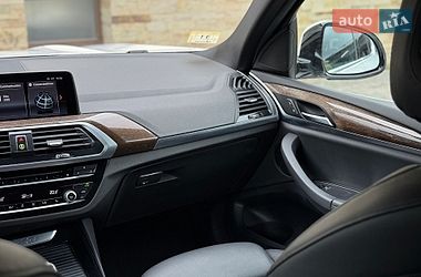 Внедорожник / Кроссовер BMW X3 2018 в Львове
