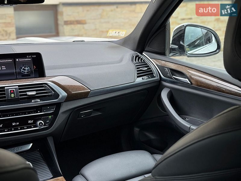 Внедорожник / Кроссовер BMW X3 2018 в Львове