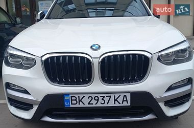 Внедорожник / Кроссовер BMW X3 2018 в Ровно