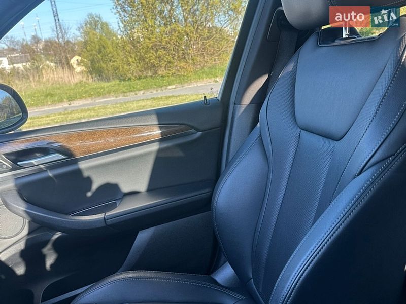 Внедорожник / Кроссовер BMW X3 2023 в Львове