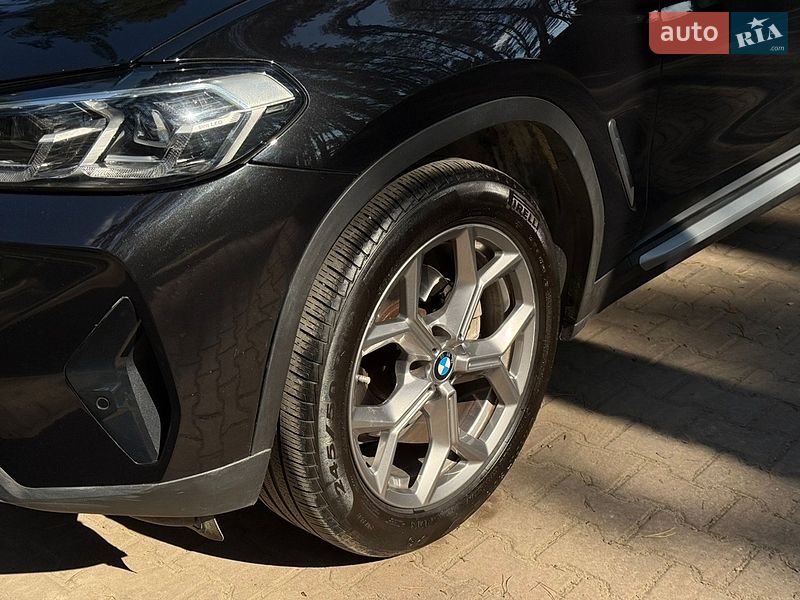 Внедорожник / Кроссовер BMW X3 2022 в Новояворовске