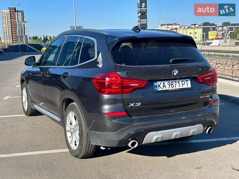 Внедорожник / Кроссовер BMW X3 2019 в Киеве
