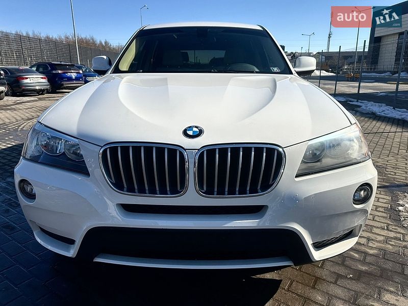 Внедорожник / Кроссовер BMW X3 2013 в Львове