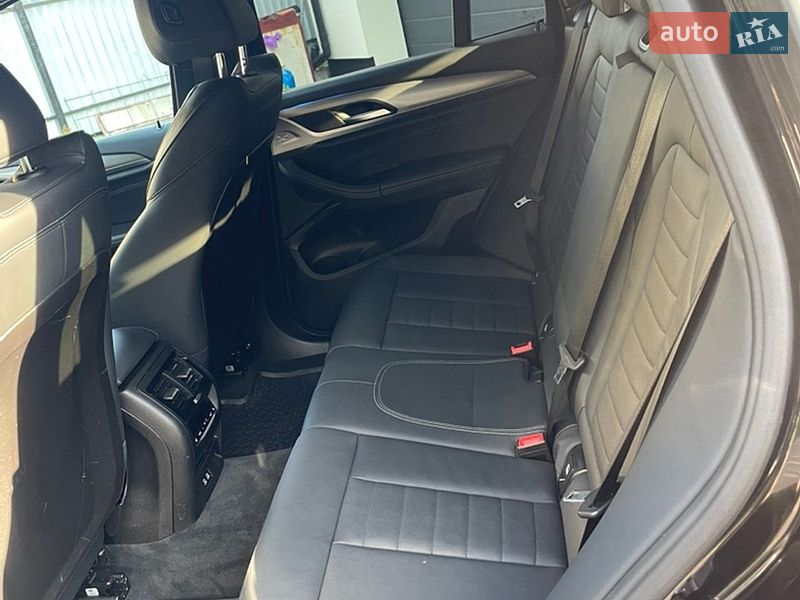 Внедорожник / Кроссовер BMW X3 2020 в Бориславе