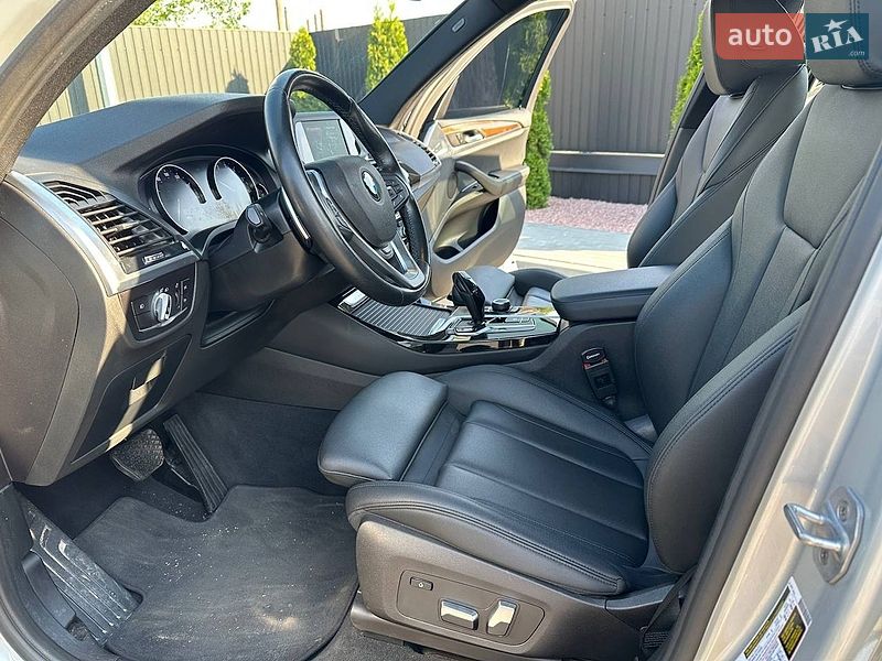 Внедорожник / Кроссовер BMW X3 2018 в Днепре