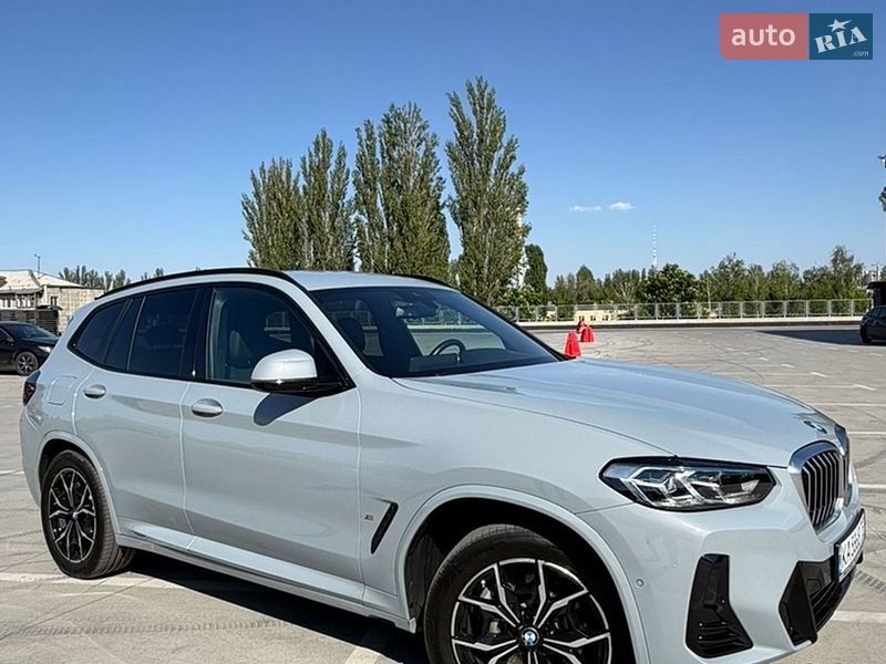 Внедорожник / Кроссовер BMW X3 2023 в Киеве