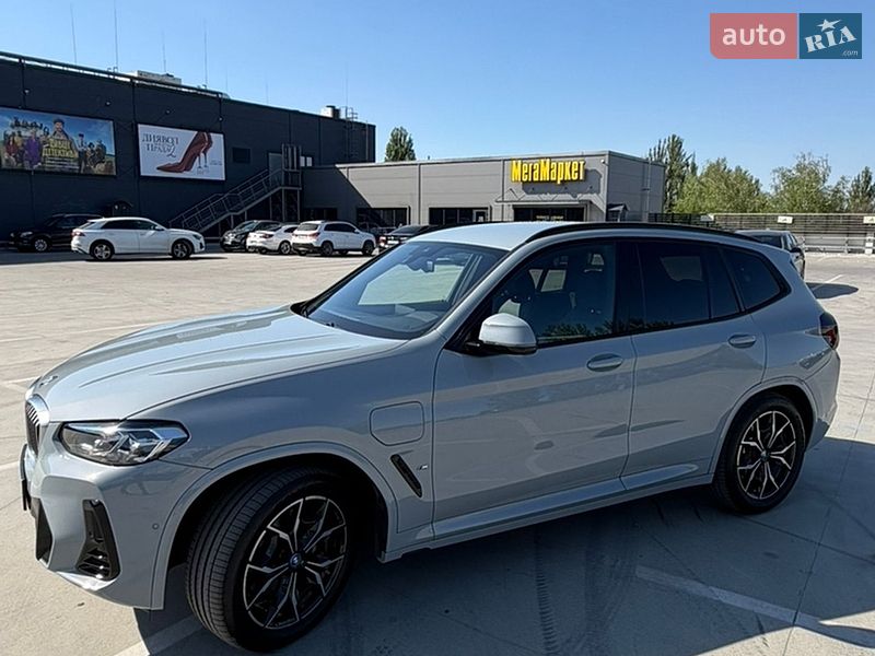 Внедорожник / Кроссовер BMW X3 2023 в Киеве