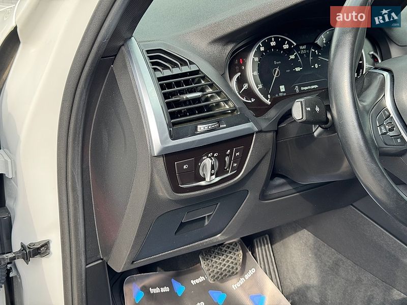 Внедорожник / Кроссовер BMW X3 2018 в Ровно