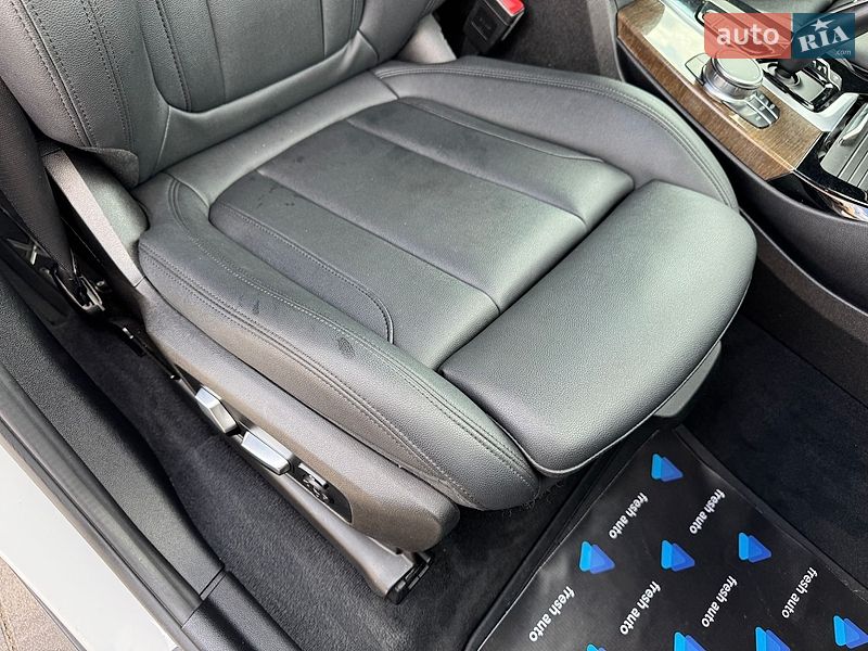 Внедорожник / Кроссовер BMW X3 2018 в Ровно