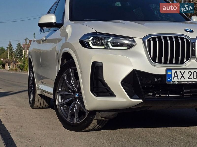 Внедорожник / Кроссовер BMW X3 2024 в Киеве