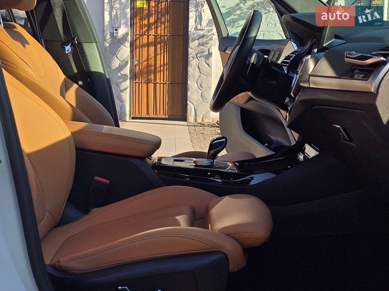 Внедорожник / Кроссовер BMW X3 2024 в Киеве