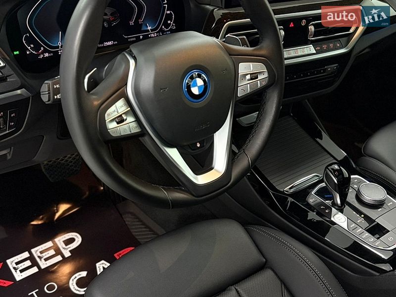 Внедорожник / Кроссовер BMW X3 2023 в Одессе