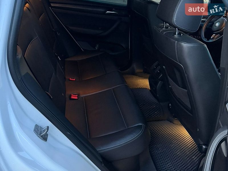 Внедорожник / Кроссовер BMW X3 2016 в Немирове