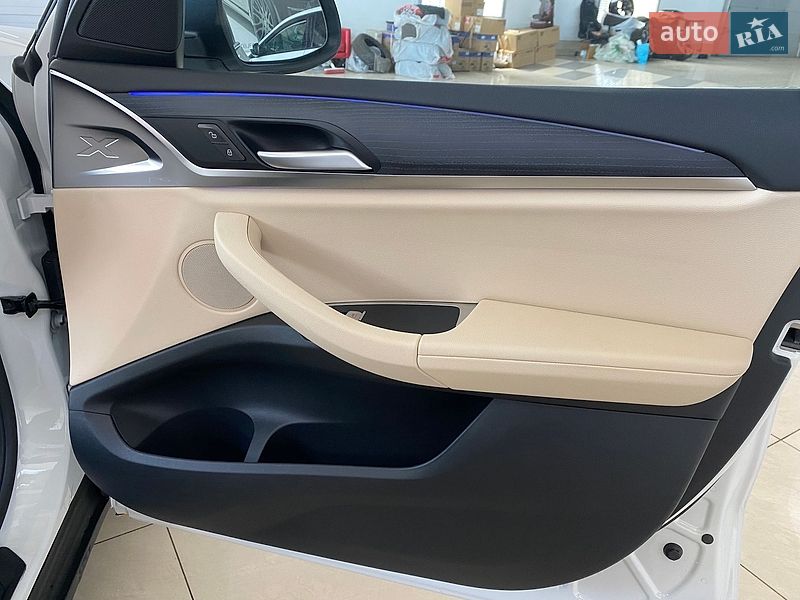 Внедорожник / Кроссовер BMW X3 2024 в Одессе