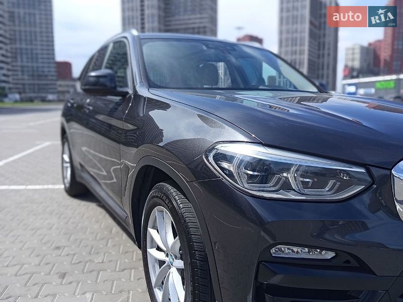 Внедорожник / Кроссовер BMW X3 2018 в Киеве