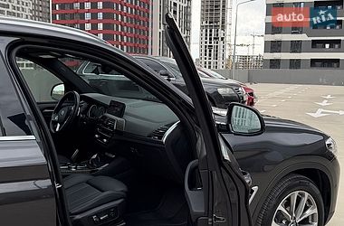 Внедорожник / Кроссовер BMW X3 2018 в Киеве