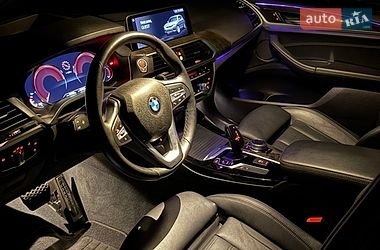 Внедорожник / Кроссовер BMW X3 2019 в Львове