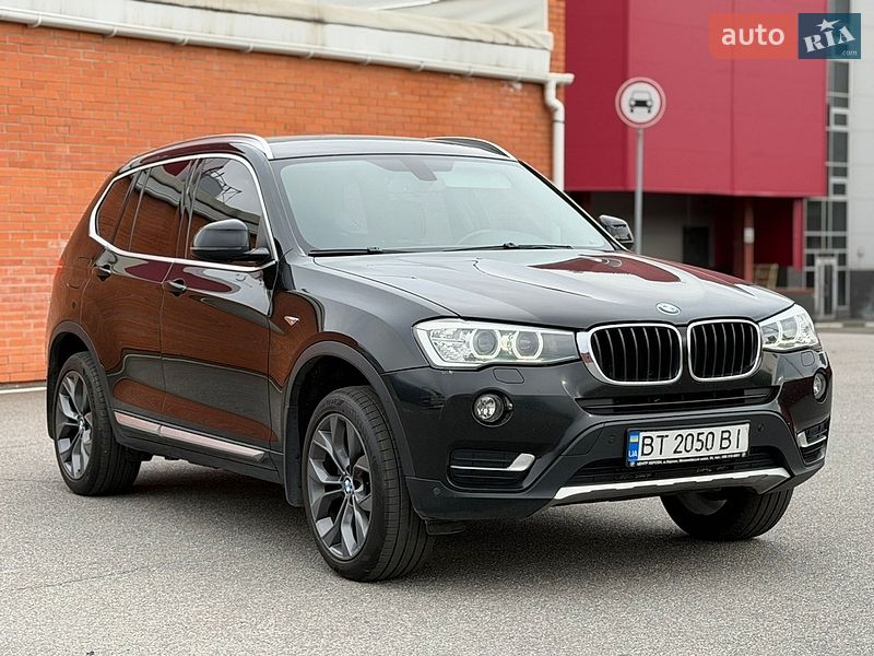 Внедорожник / Кроссовер BMW X3 2016 в Киеве