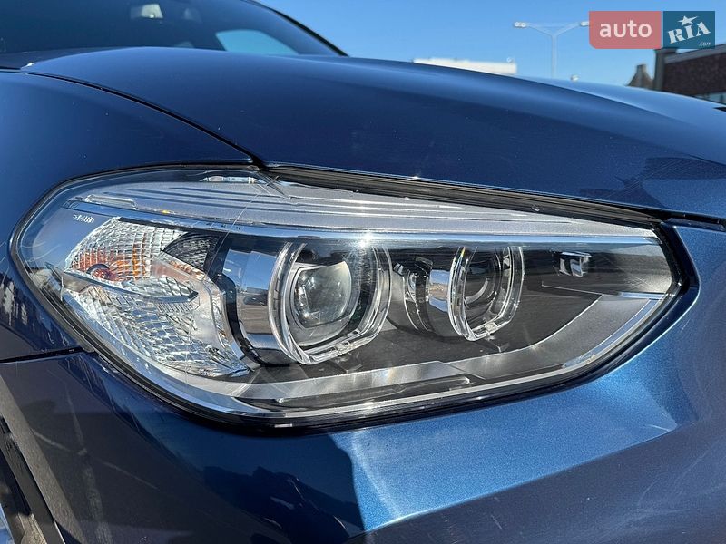 Внедорожник / Кроссовер BMW X3 2020 в Киеве