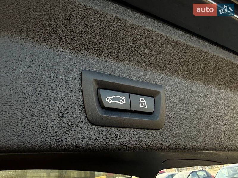 Внедорожник / Кроссовер BMW X3 2020 в Киеве