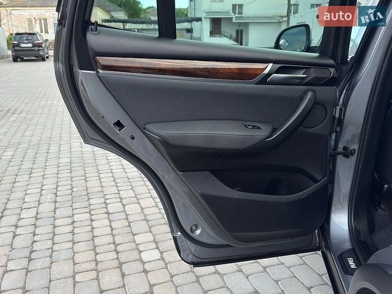 Внедорожник / Кроссовер BMW X3 2014 в Кременчуге