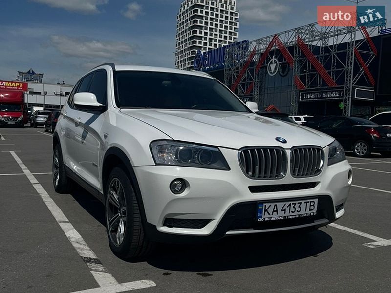 BMW X3 2011