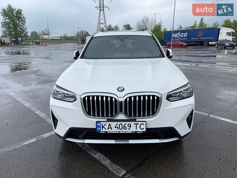 Внедорожник / Кроссовер BMW X3 2021 в Киеве