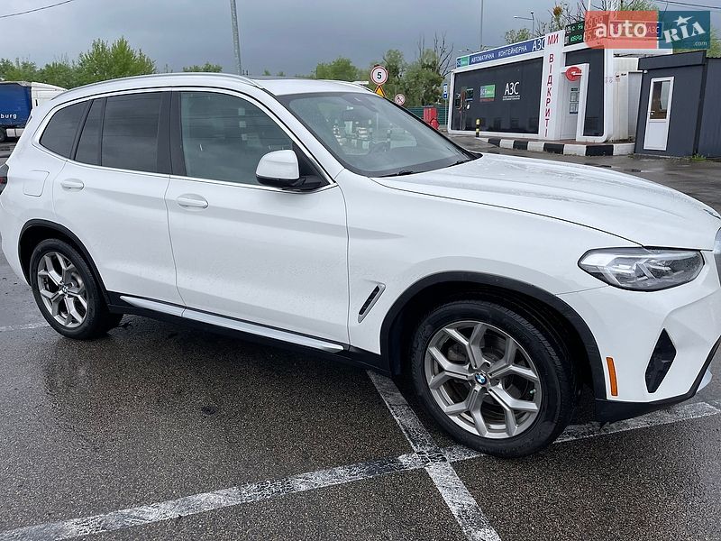 Внедорожник / Кроссовер BMW X3 2021 в Киеве