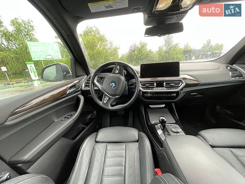 Внедорожник / Кроссовер BMW X3 2021 в Киеве