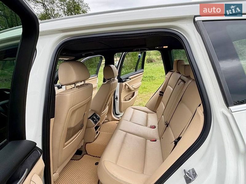 Внедорожник / Кроссовер BMW X3 2012 в Киеве