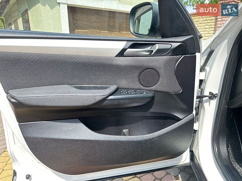 Внедорожник / Кроссовер BMW X3 2012 в Самборе