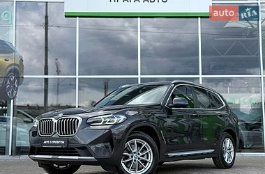 Внедорожник / Кроссовер BMW X3 2021 в Киеве