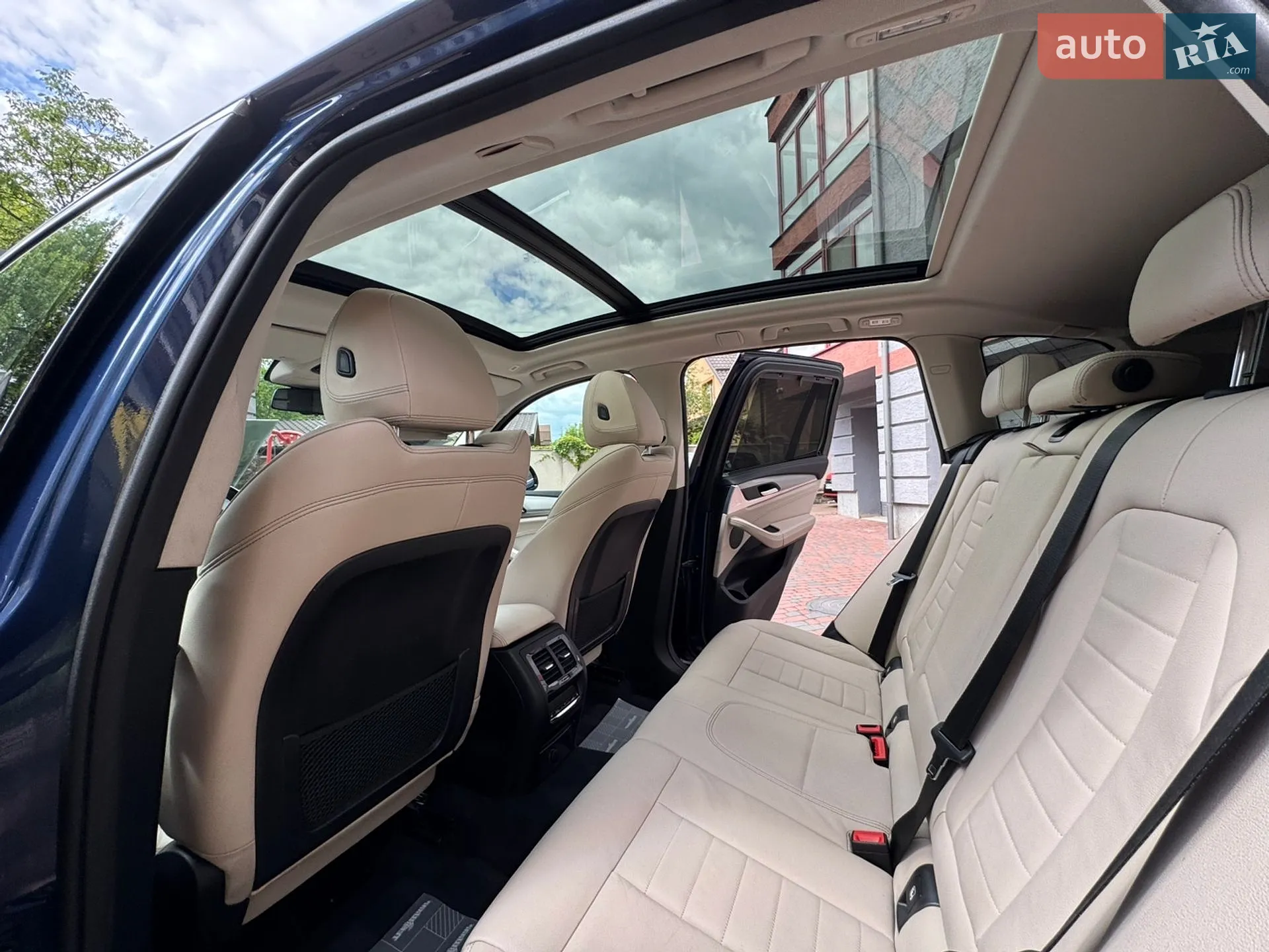 2017 BMW X3 - мініатюра 176