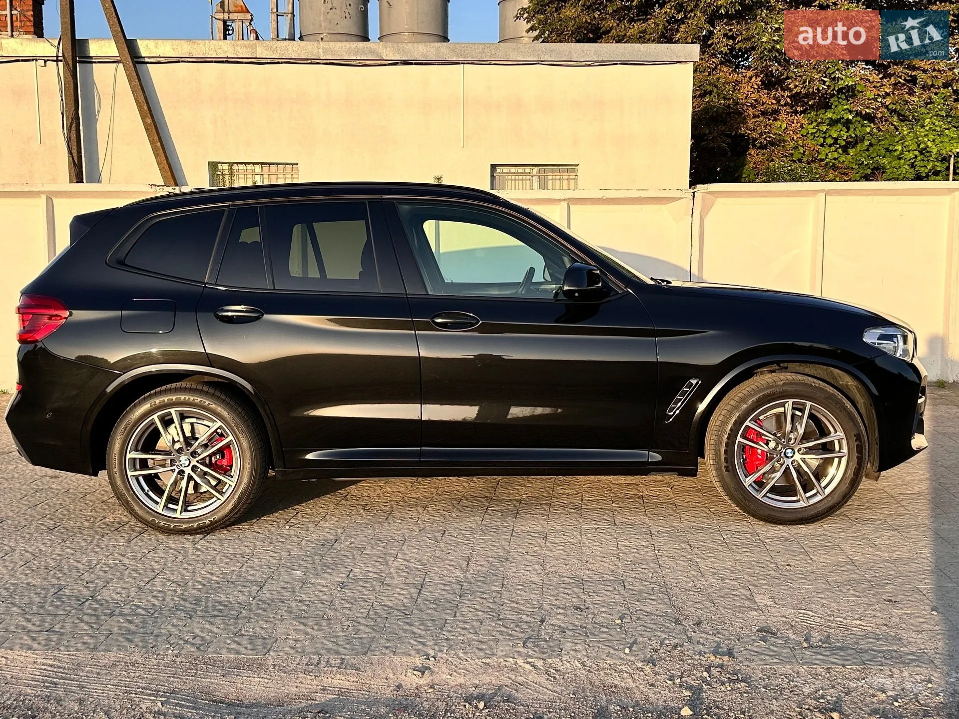 BMW X3 2020 VIN 5UXTY5C06M9E42122 фото оголошення 4 з 79