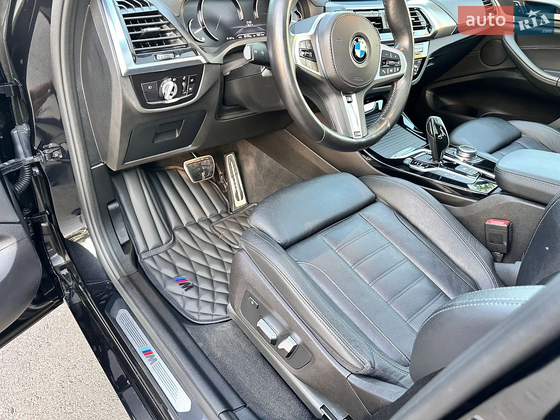 BMW X3 2020 VIN 5UXTY5C06M9E42122 фото оголошення 43 з 79
