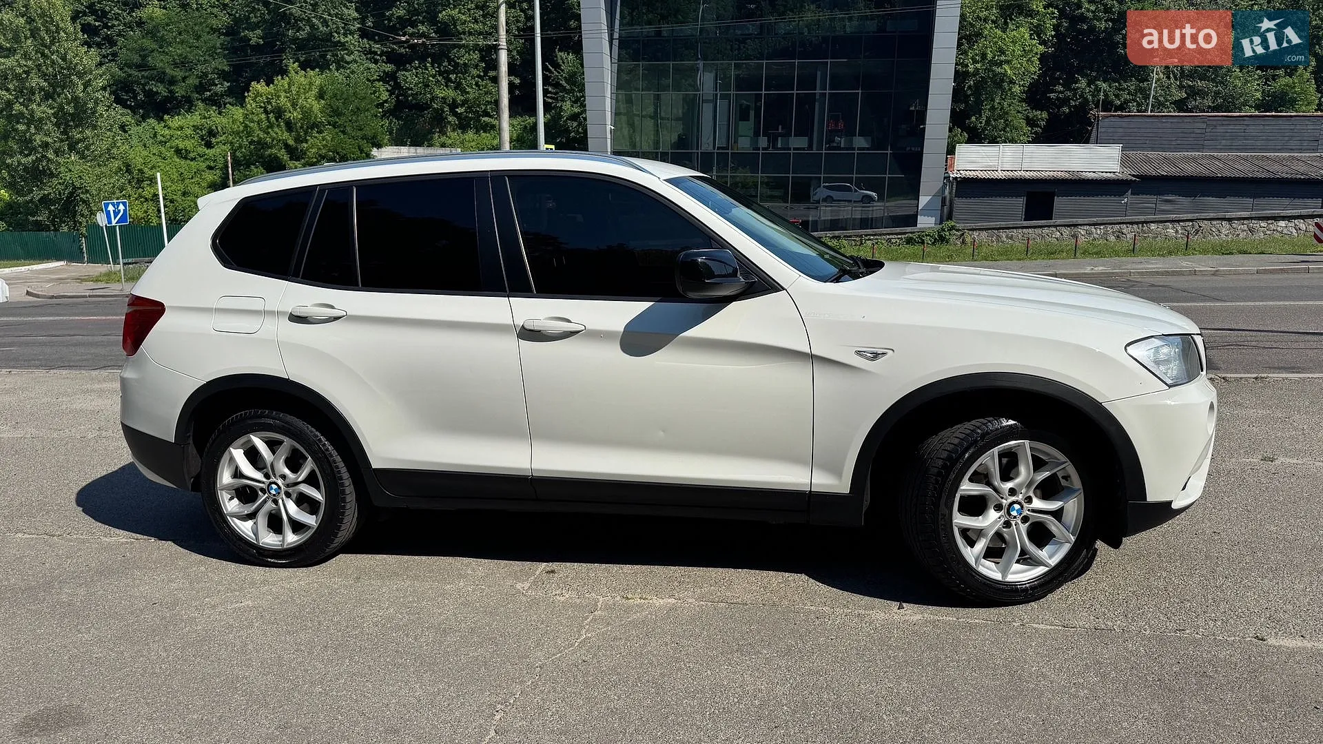 BMW X3 2011 VIN WBAWY31040L542927 фото оголошення 2 з 17