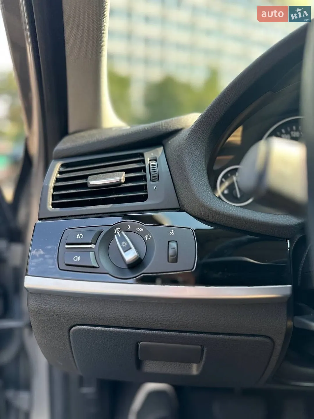 2016 BMW X3 - мініатюра 23