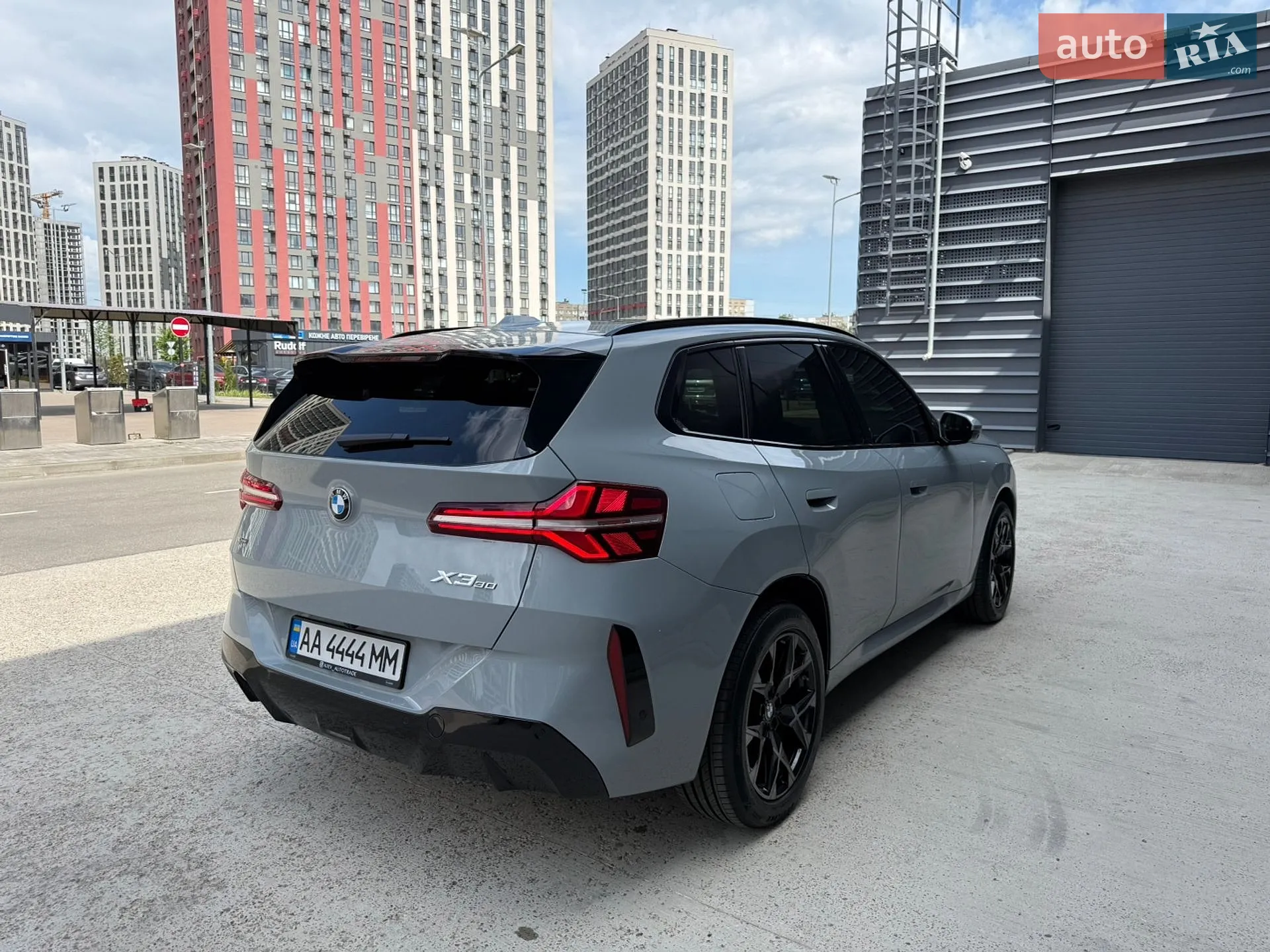 2025 BMW X3 - мініатюра 17