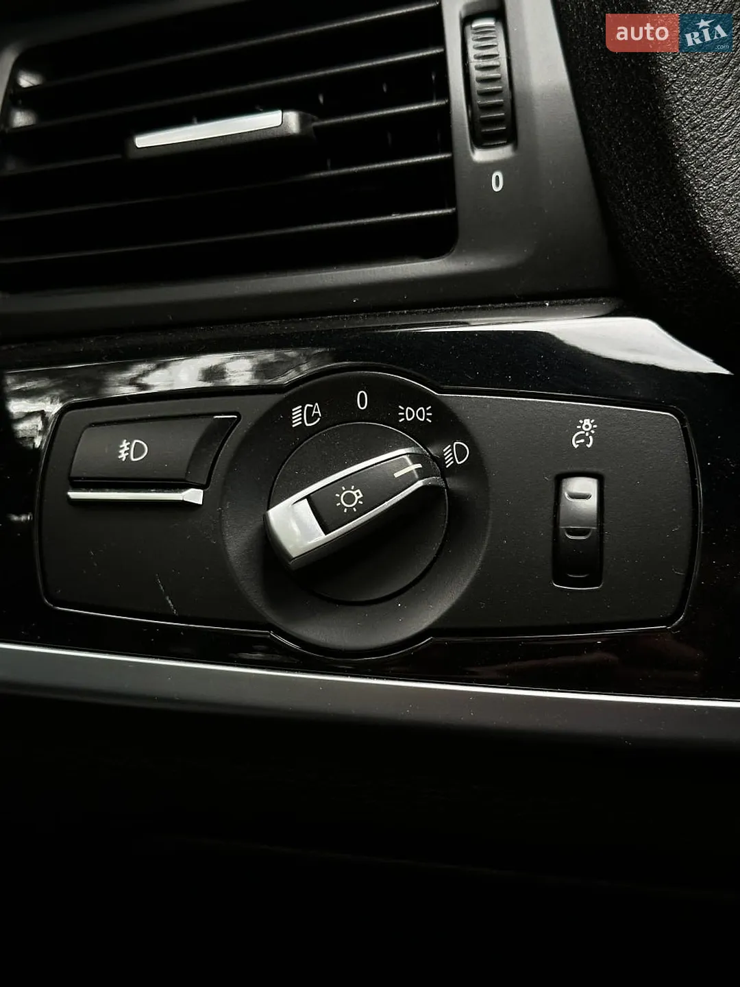 2016 BMW X3 - мініатюра 31
